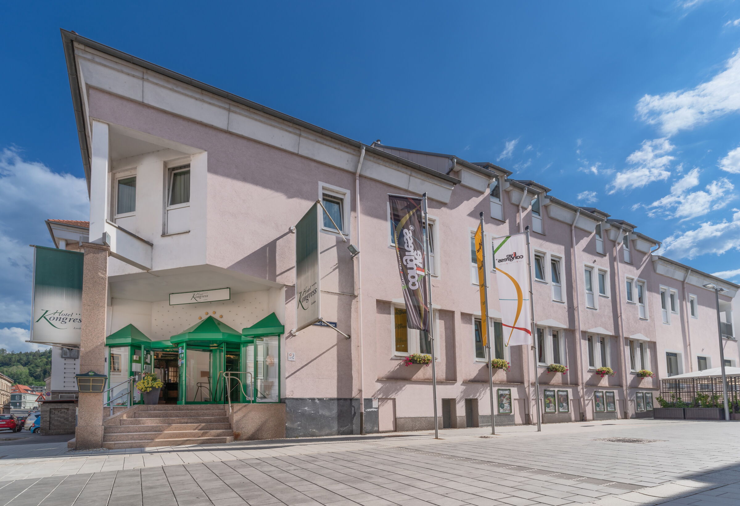 Das Hotel Kongress Leoben von außen; © Hubert Uranjek
