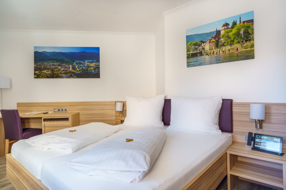 Gemütliches Zimmer im Hotel Kongress in Leoben