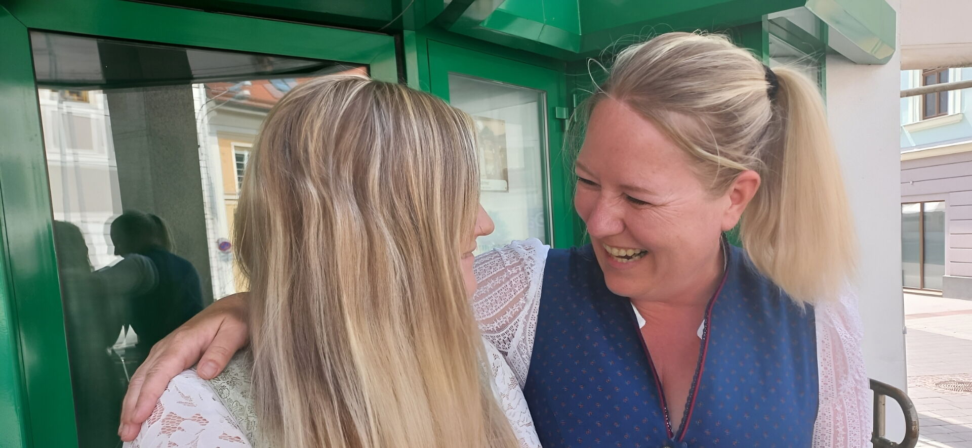 Direktorin Nina Neuhold-Kofler im Gespräch mit Theresa Posch
