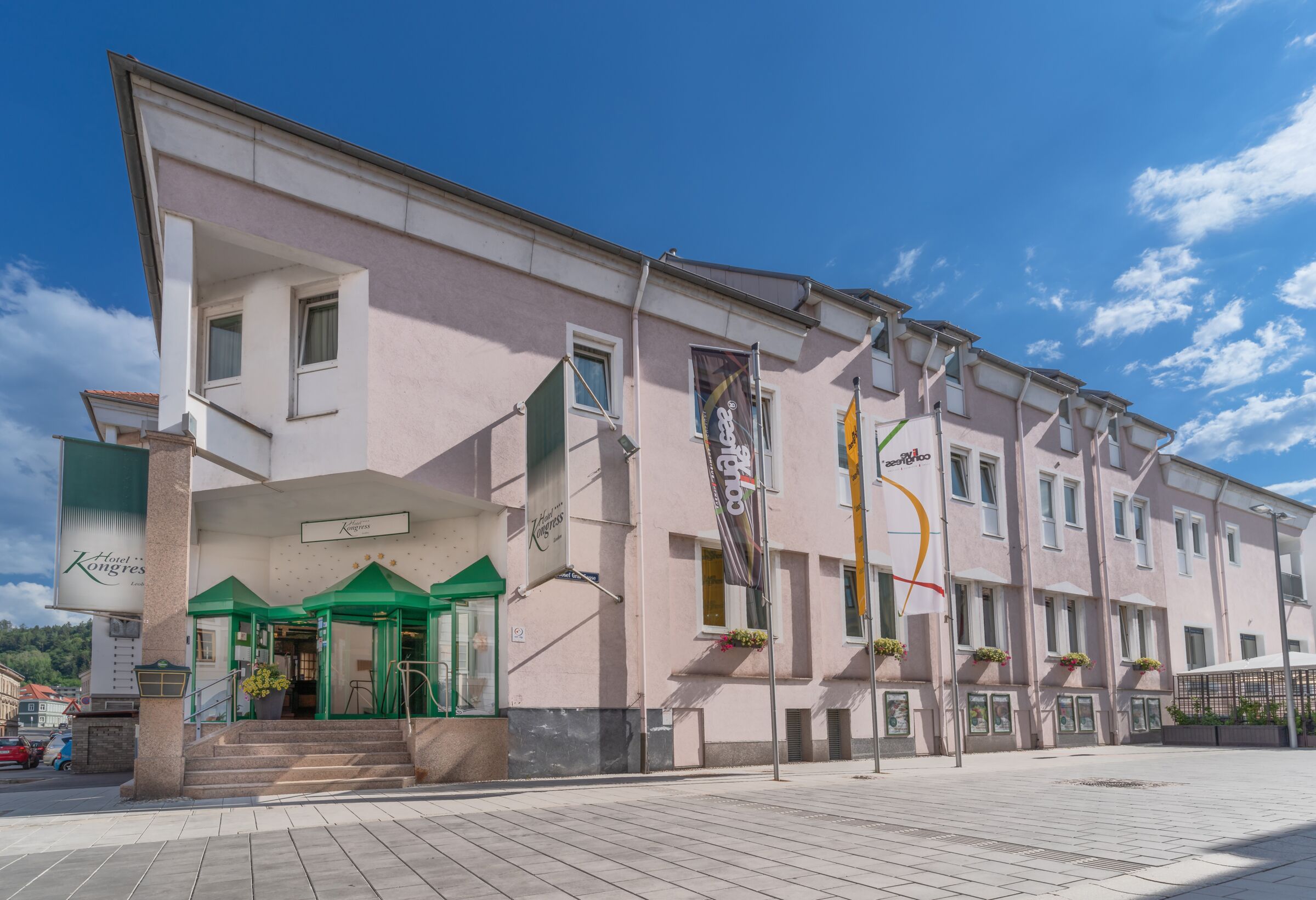 Das Hotel Kongress Leoben von außen; © Hubert Uranjek