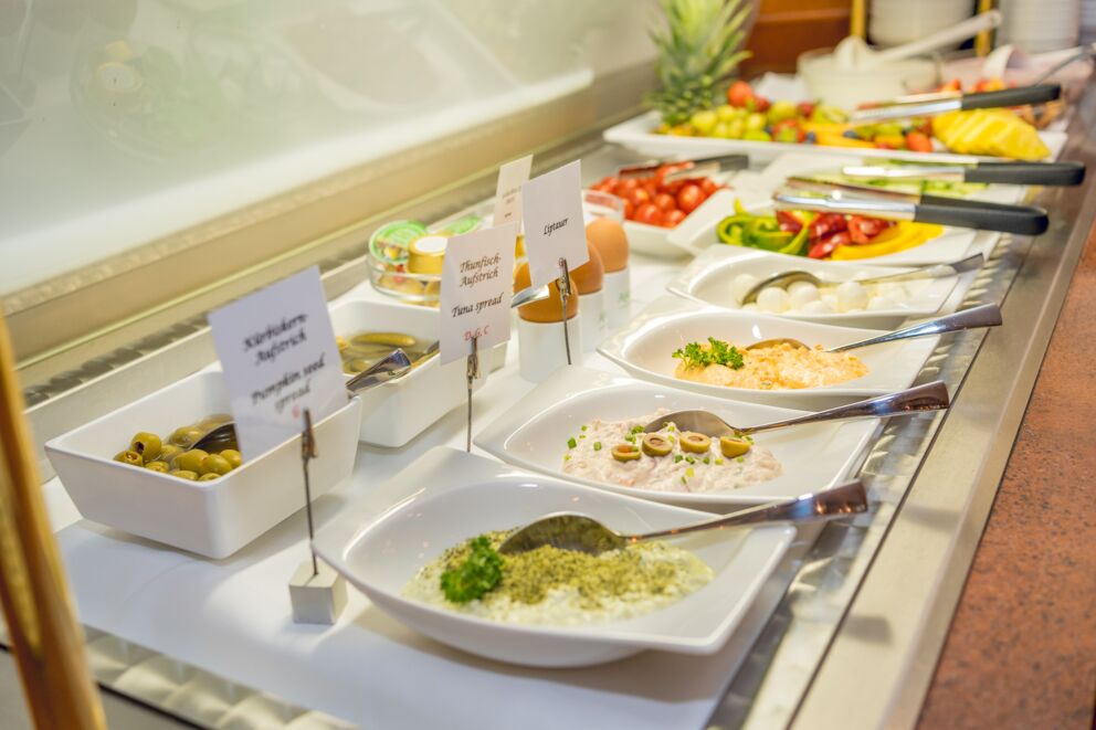 wide selection at the breakfast buffet