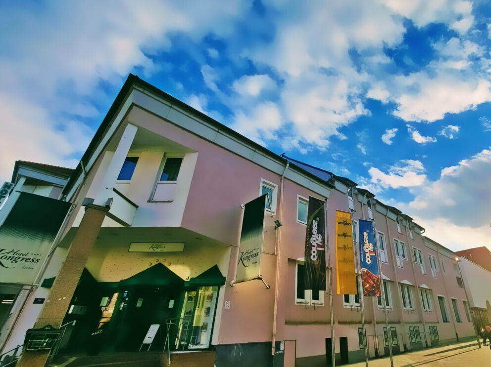 Das Hotel Kongress in Leoben von außen