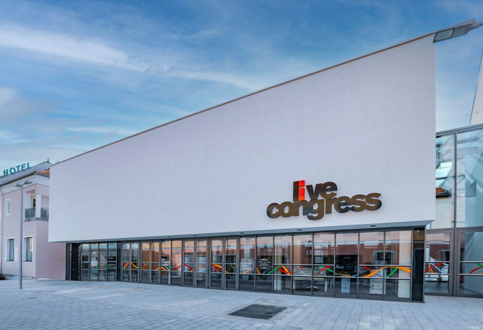 Das Gebäude des Live Congress Leoben, direkt neben dem Hotel Kongress Leoben (mit direktem Zugang); © Freisinger